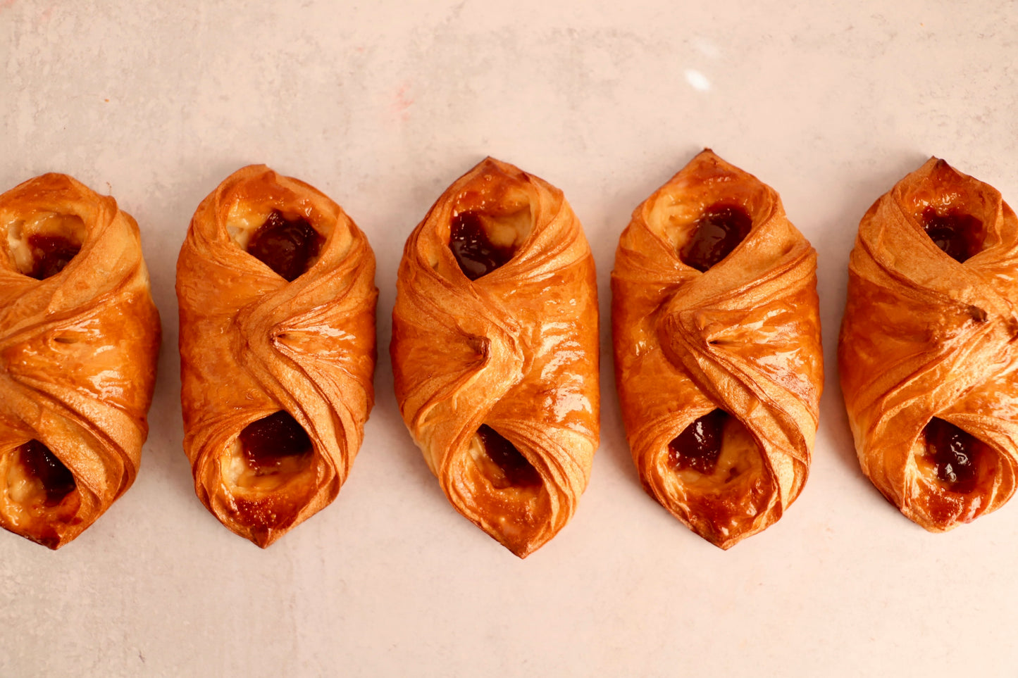 Les Croissants Artisanal Box: Experience the Ultimate Vegan Croissant Combo