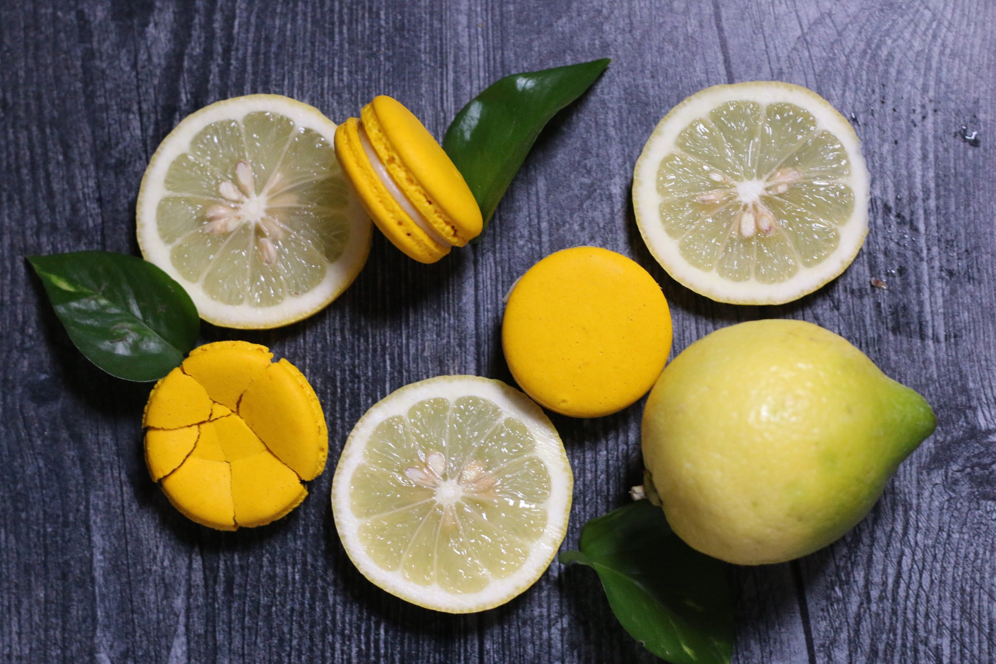 Lemon Vegan Macaron - L'Artisane Creative Bakery